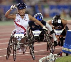 Tsuchida 'rolls' to 2nd place in 800-meter wheelchair final